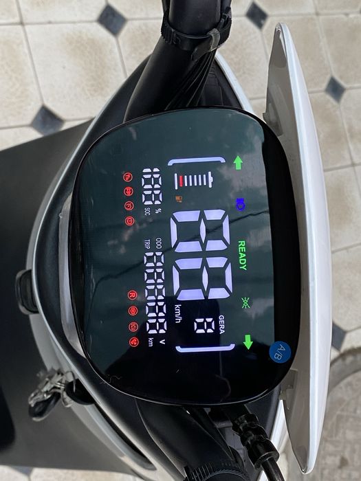 Elektr skuter sotiladi srochna