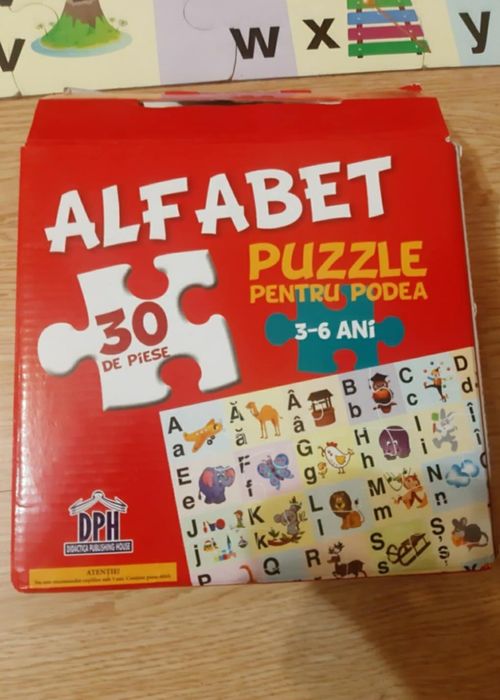 Alfabet puzzle mare pentru podea 68×48cm.