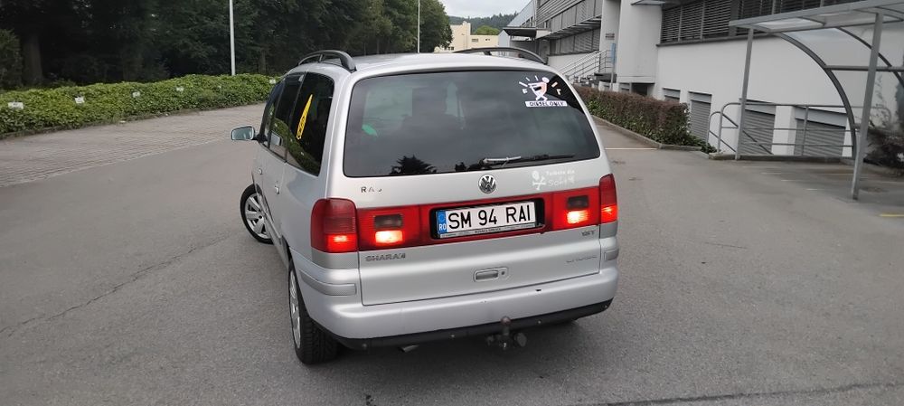 Wolkswagen saran 1.8t automat an 2003 ..260000 km