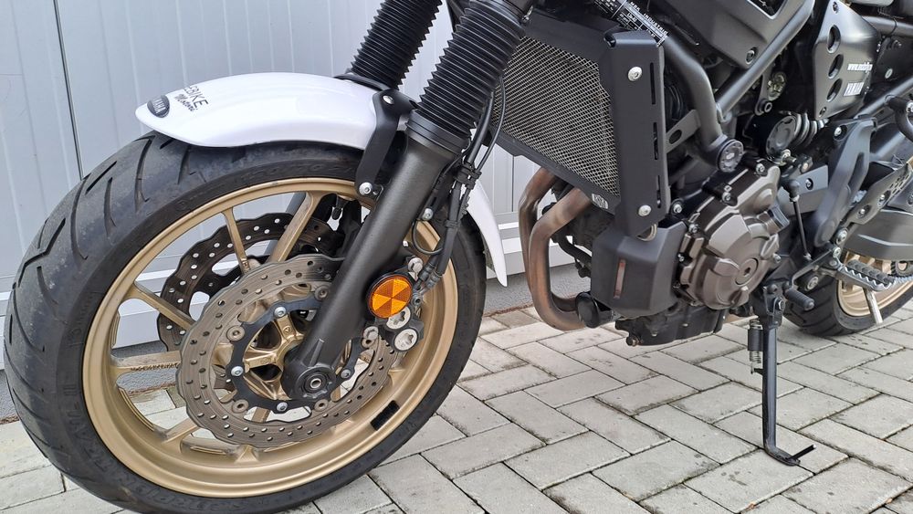 MotoFly Ploiesti vinde Yamaha XSR700 Tribute an 2021