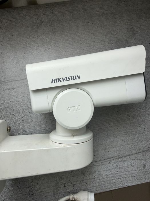 Camera supraveghere Hikvision 4mp