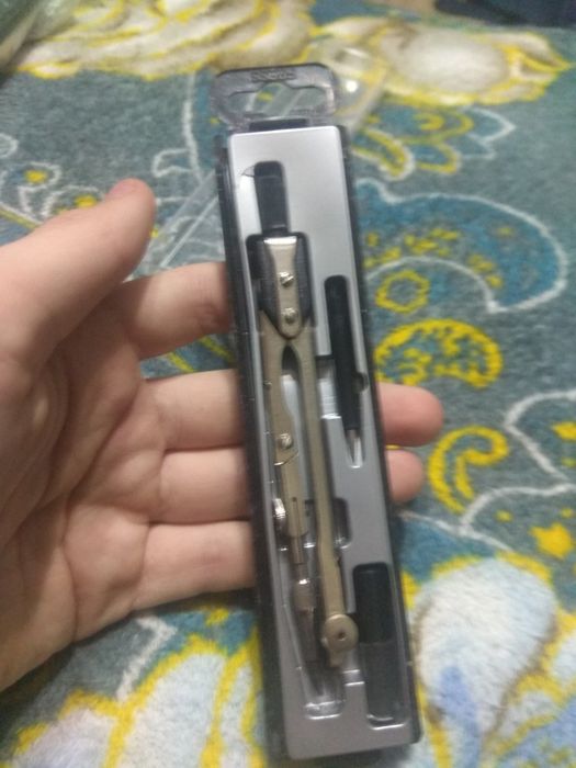 Продам циркуль для школы