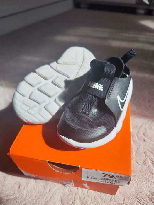 Nike flex runner 2   23.5
