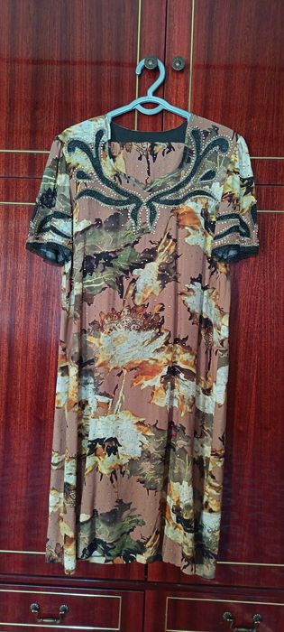 Куйлаклар сотилади хар хил матода, барчаси янгидай