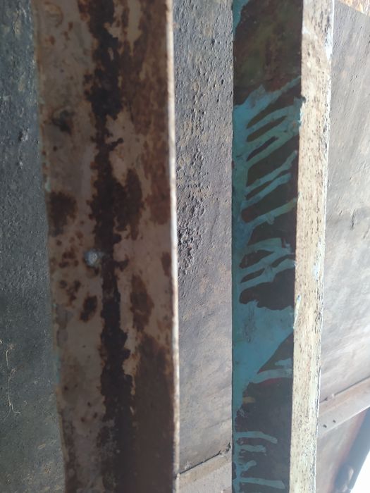 Продам уголок 40х40