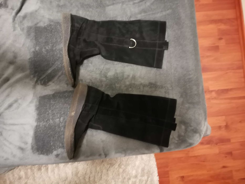 cizme negre piele intoarsa 39