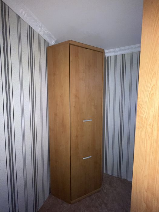 Отдам даром кровать, шкаф