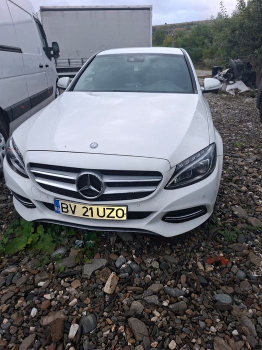 Vând sau schimb cu Audi A6