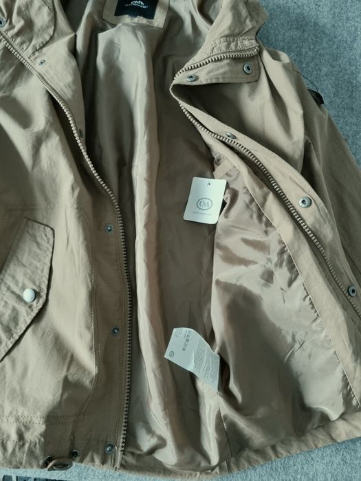 Ново мъжко яке М размер