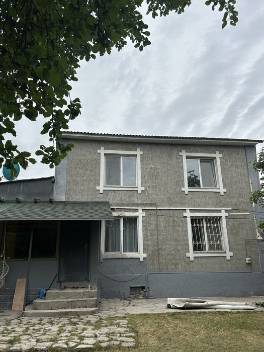 Дом теплый, уютный