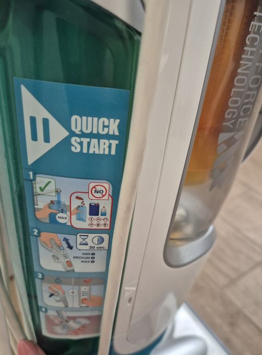 Vând aspirator Rowenta dual clean & steam