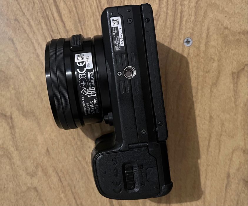 Sony A6400 в отличном состояний