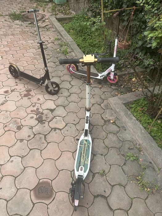 Продам бу самокаты одним лотом. По отдельности не продаются