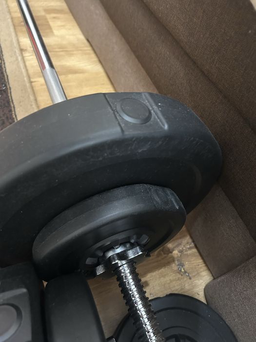 Дъмбели и щанга 65кг