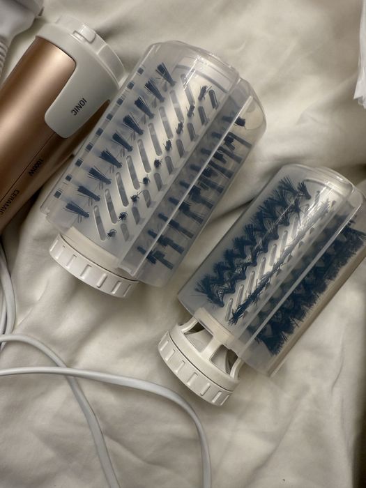 Фен щетка Rowenta