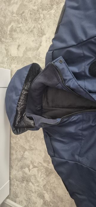 Продам бушлат темно синий размер 50