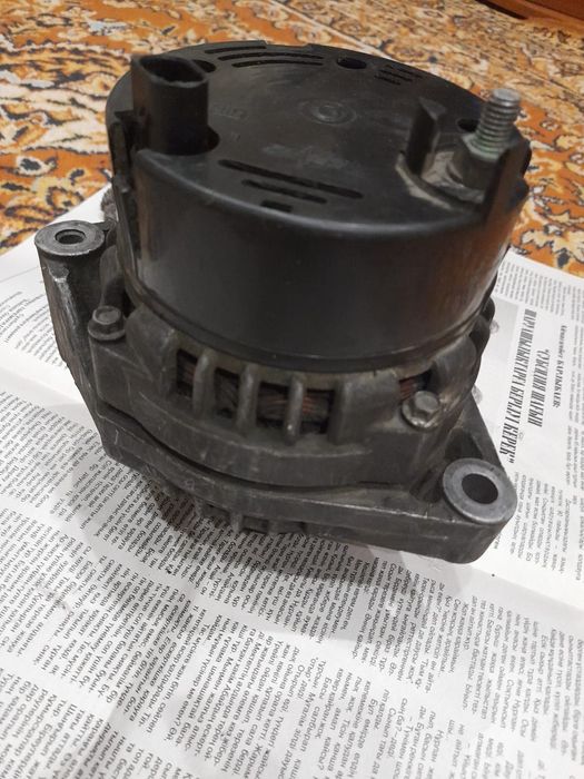 Генератор автомобильный