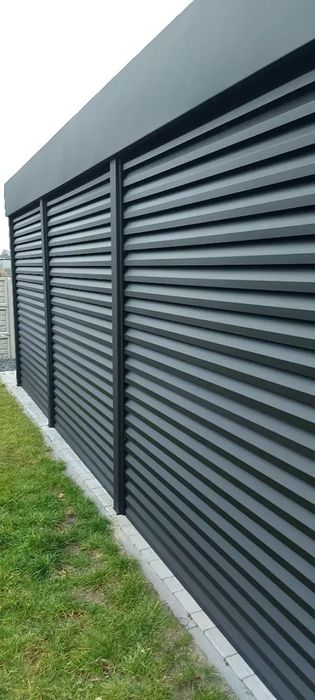 Vindem garduri forjate din plasa si zaluzea