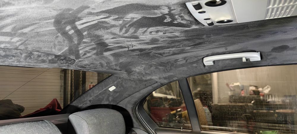 Таван и колонки черна алкантара за BMW E60