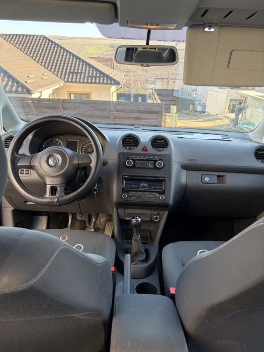 Volkswagen Caddy 1.2 tsi 2012