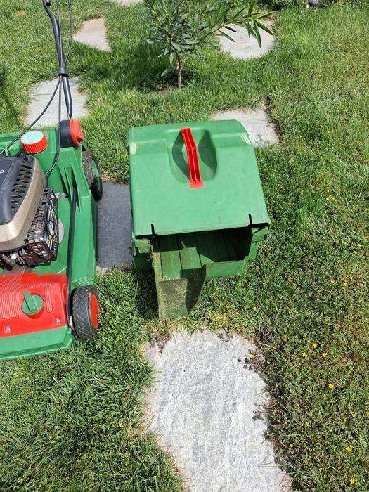 Бензинова косачка за трева