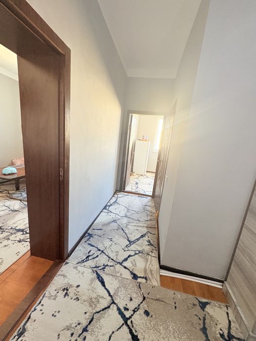 Продается 2-комнатная квартира