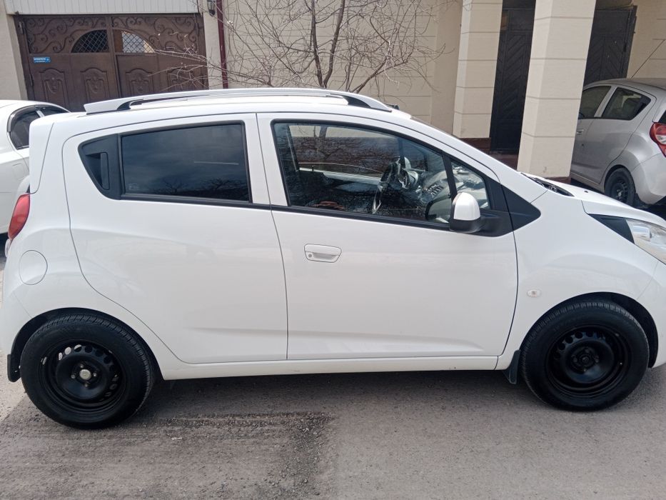 Spark avtomat 2020 yil 8300