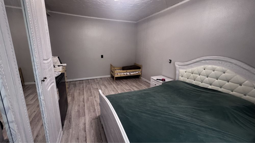 Полдома на 64 квартале