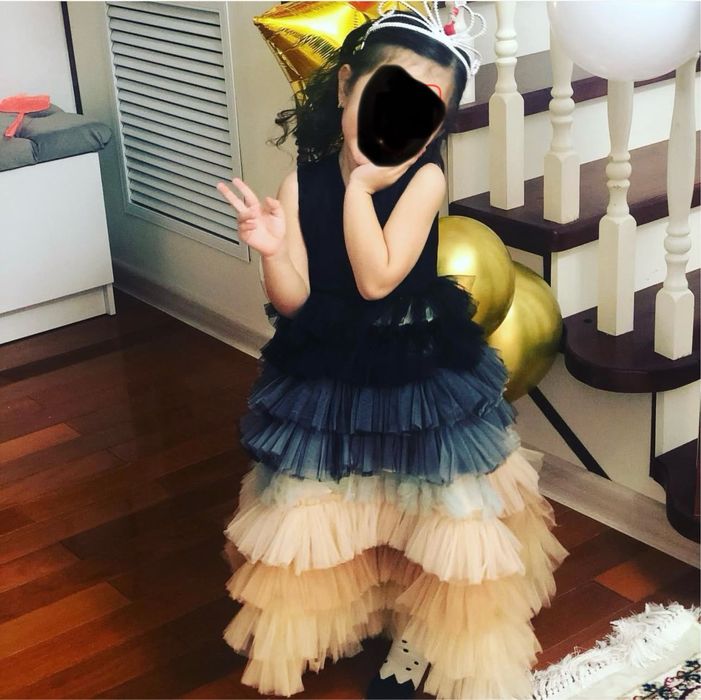 Продам вечернее платье мама доча