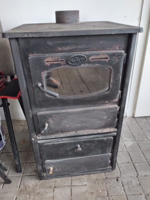 Печка на твърдо гориво Прометей