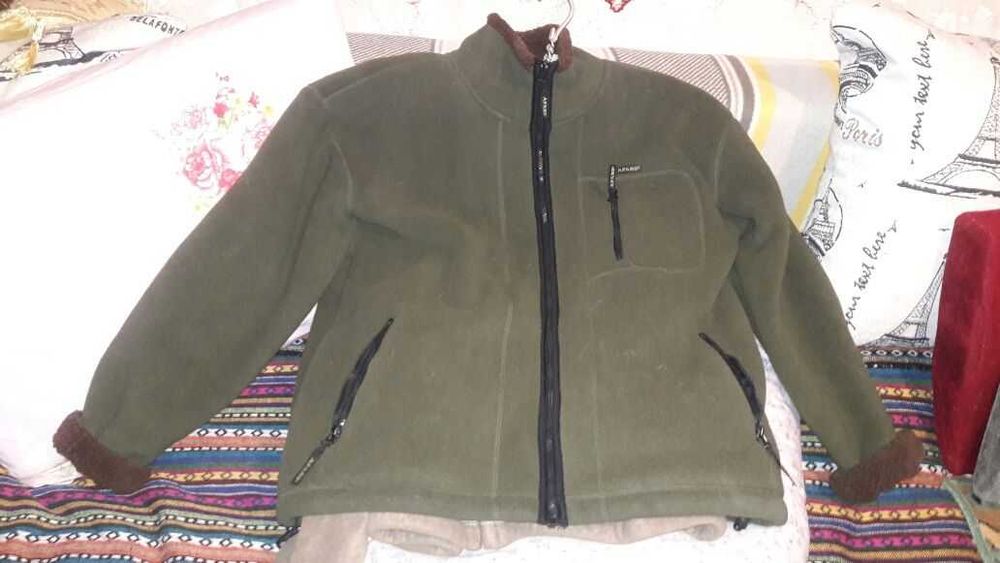 СРОЧНО Американская Куртка - кофта теплая