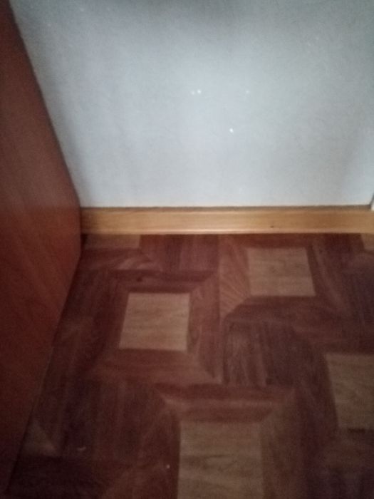 Настил линолеума.