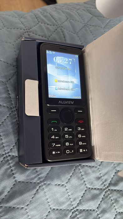 Vând telefon nou