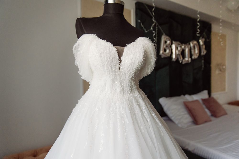 Rochie mireasa A-line