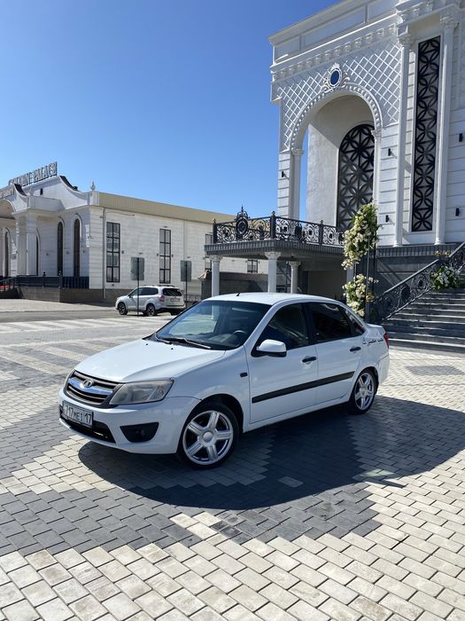 Lada Granta 2190 СРОЧНО!
