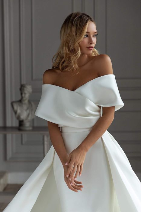 Rochie de mireasa Jess by Eva Lendel