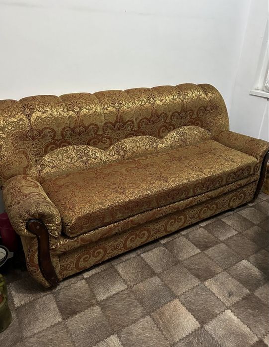 Продаю Диван в Хорошем Состоянии