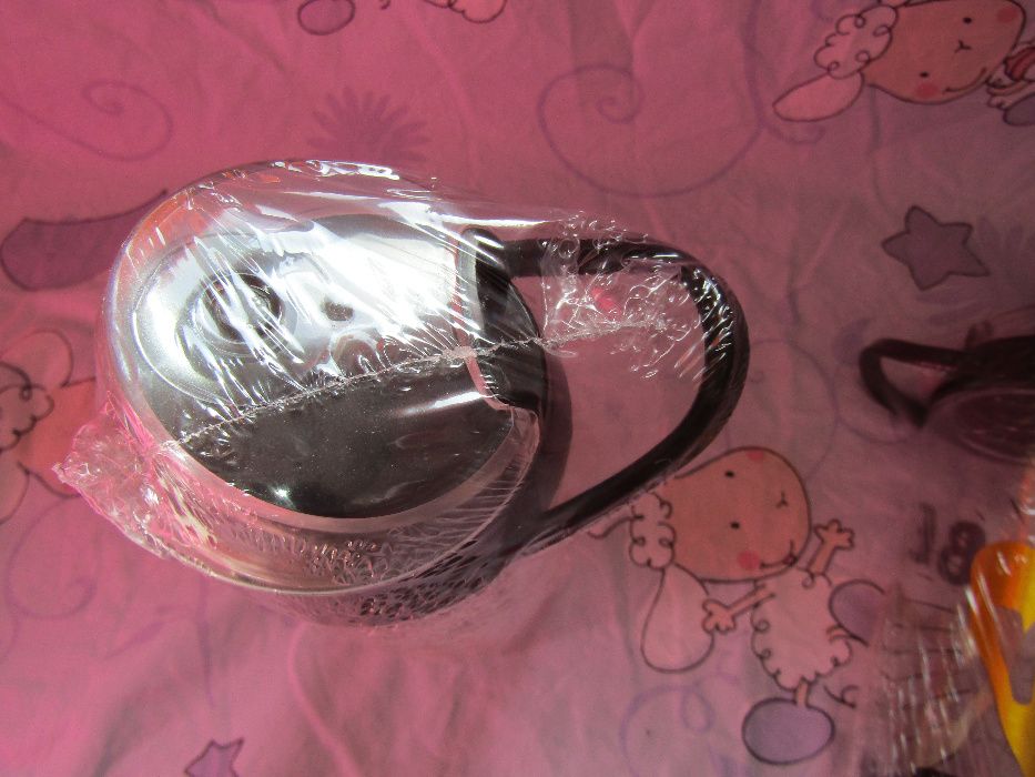 Пластмасово шише за вода