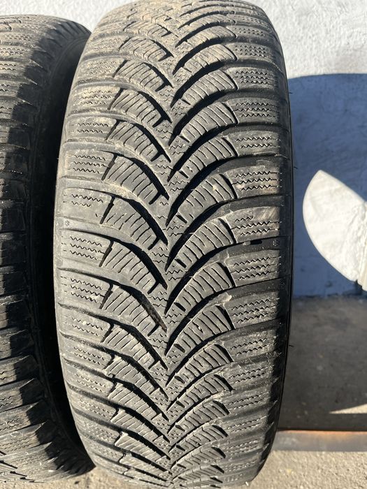 2 бр. зимни гуми 195/65/15 Hankook DOT 2719 6+ mm