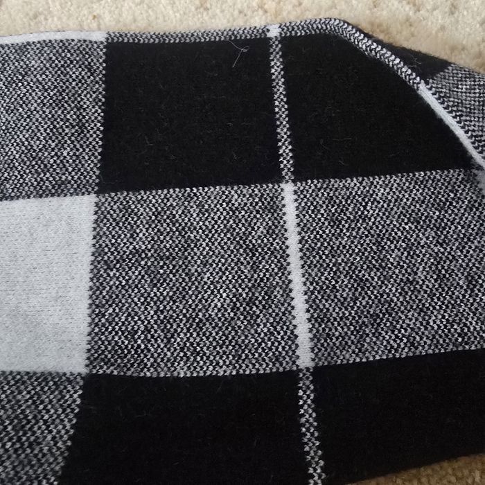 Hanorac cu eticheta marime M