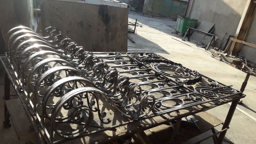 Установка железных дверей