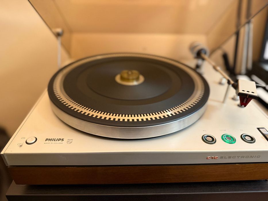 Philips 212 Electronic, 1972-1975, с доза Ortofon 2M Red