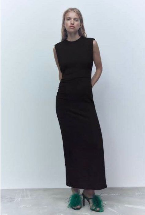 Нова черна рокля Zara- S