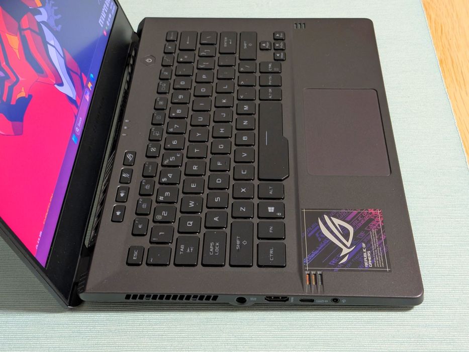 [ASUS ROG ZEPHYRUS] RTX 3060, RYZEN 7, 24GB, 2Tb SSD, 2k Display