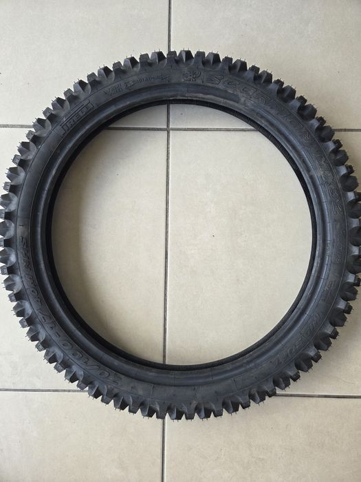 Гума за мотор pirelli