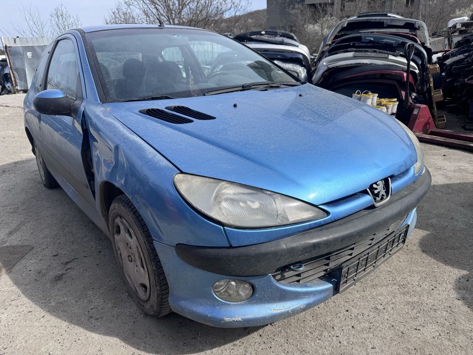 Пежо 206 1.4и 75кс 2002г На Части