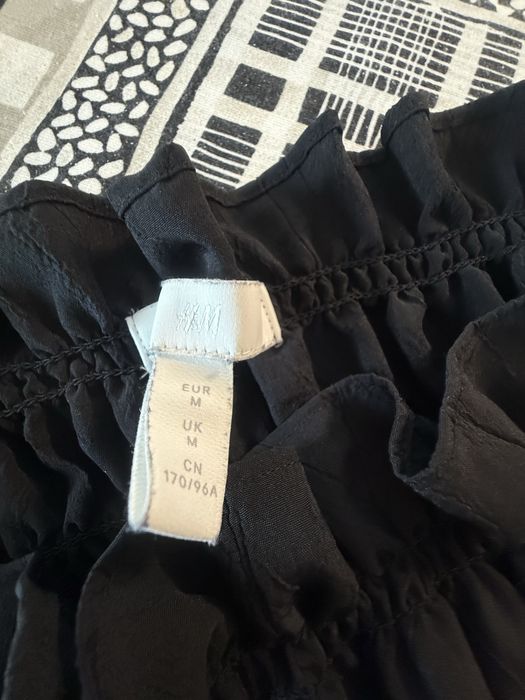 Bluza neagra eleganta