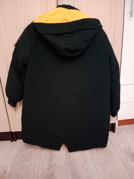 продам зимние пуховики для мальчиков