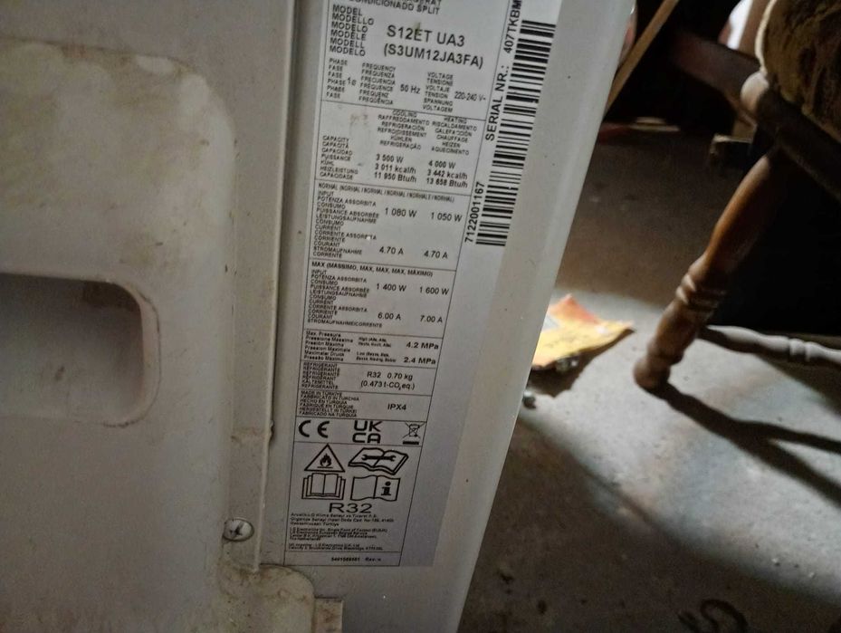 Vand clima cu tot cu accesorii