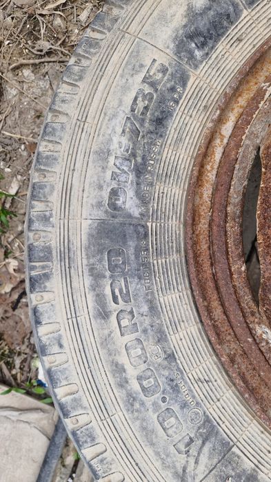 Шины 10 R20 с дисками